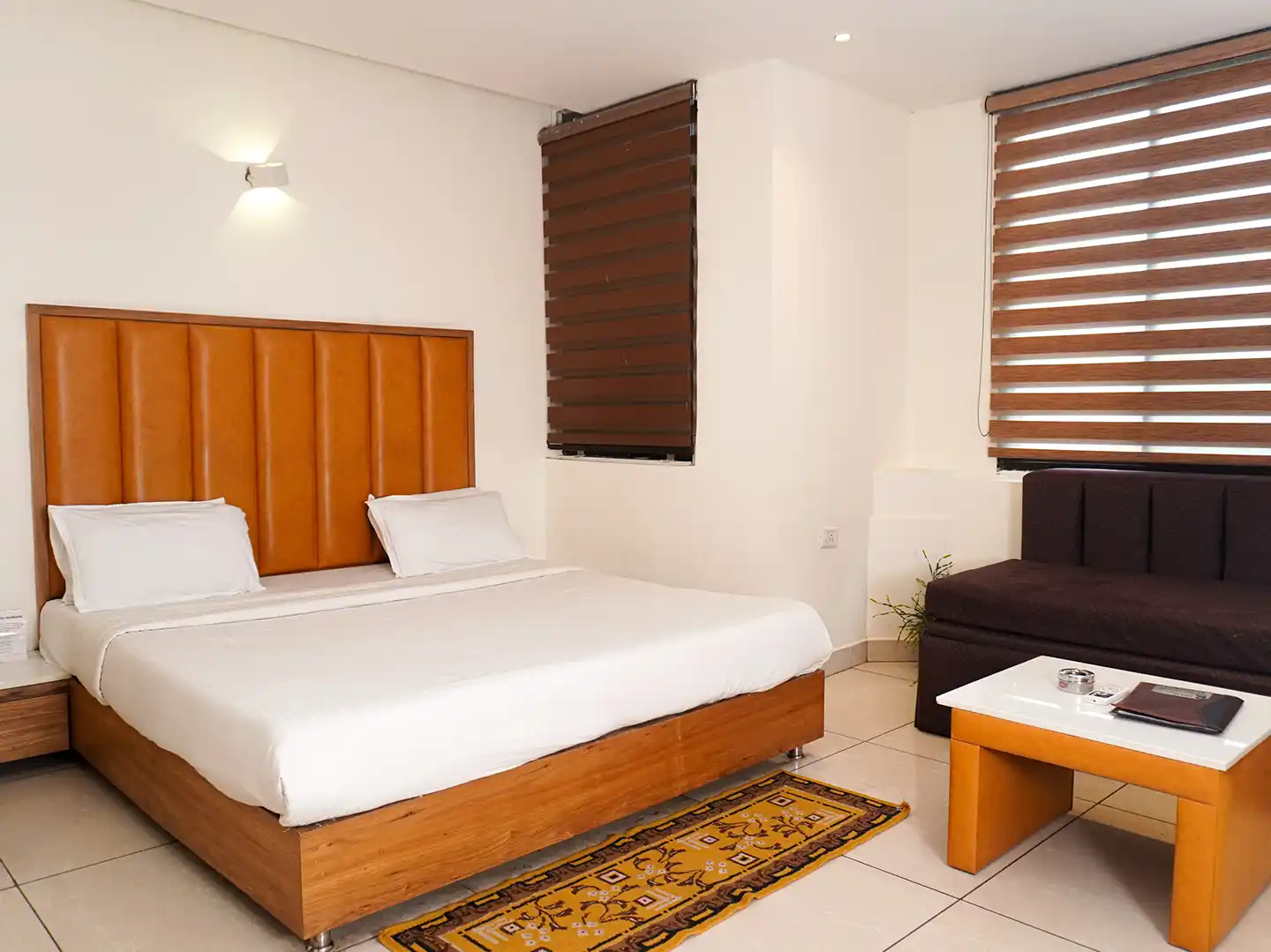 Deluxe room12